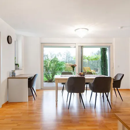 Apartment Plaetzchen Im Gruenen Owingen
